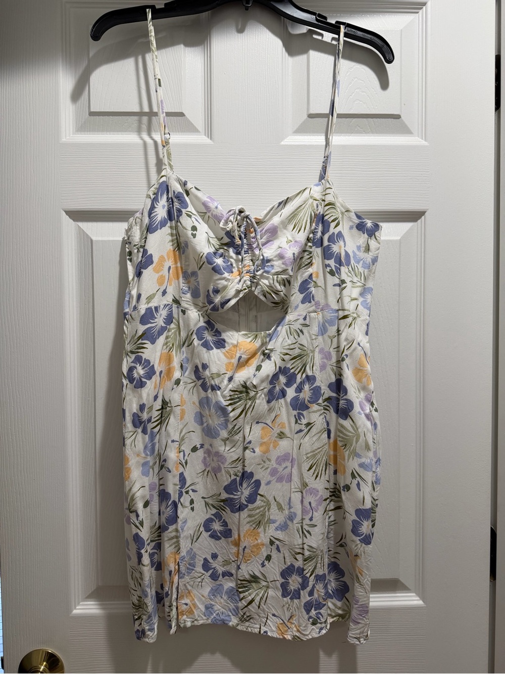 Aeropostale White Floral Tie-Front Camisole - Blue, Lavender & Yellow